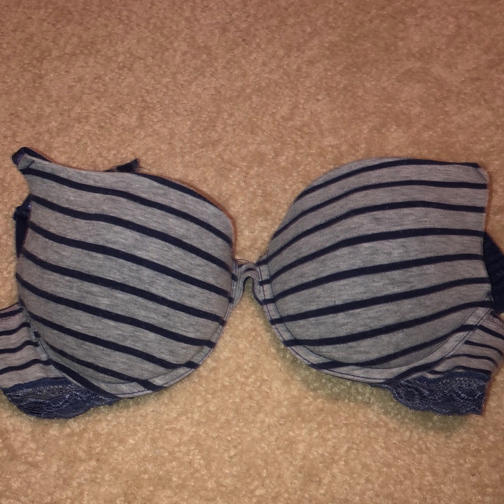 36 C women’s bra
